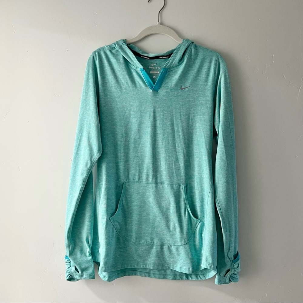 Nike Women’s Element Long Sleeved Hooded Running Shirt, dry-fit, size Large